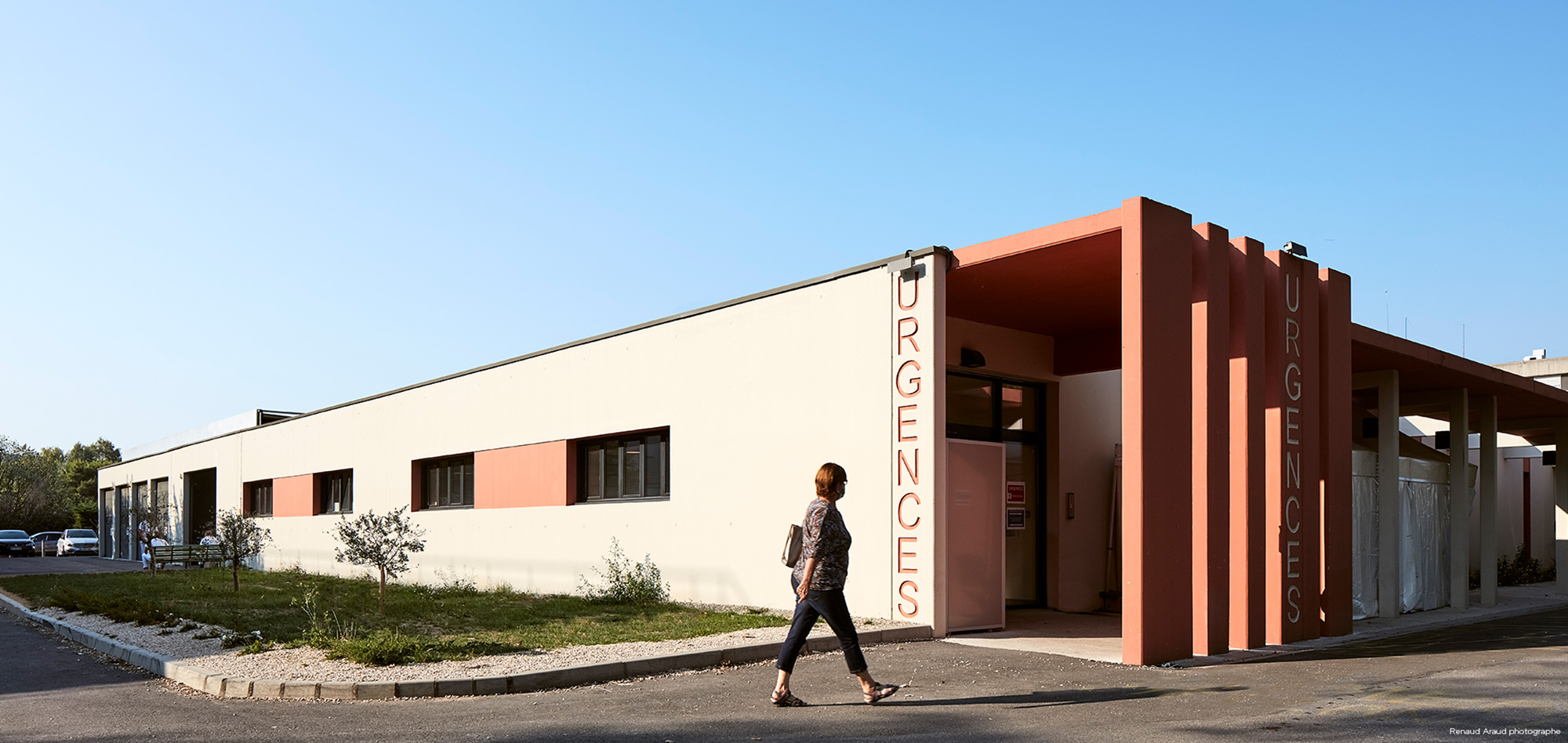 RESTRUCTURATION ET EXTENSION DES URGENCES AU GROUPEMENT HOSPITALIER  PORTES DE PROVENCE